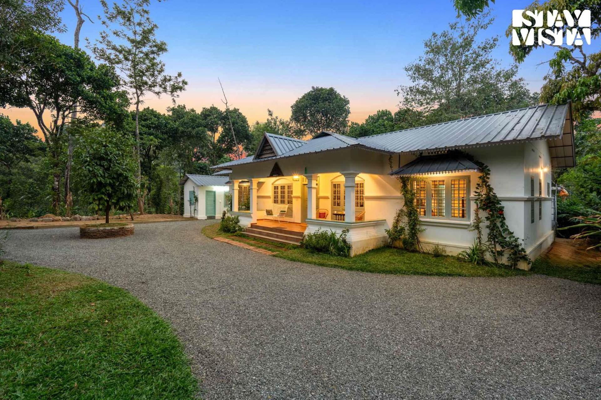 Stayvista At Catherine Cottage With Heater & Board Game Munnar Eksteriør bilde